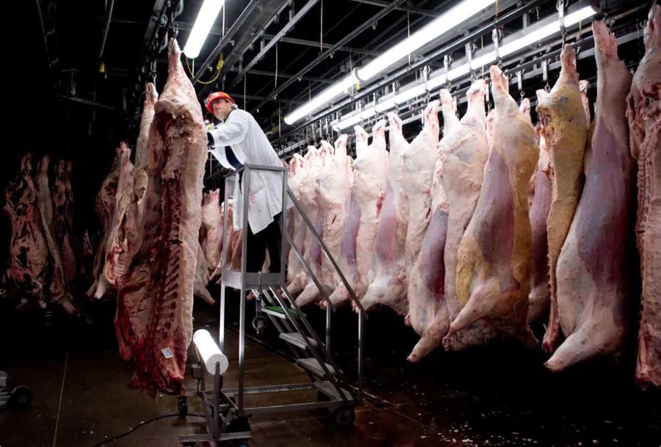 China deja sin efecto exenciones a importaciones de carne de EE. UU.